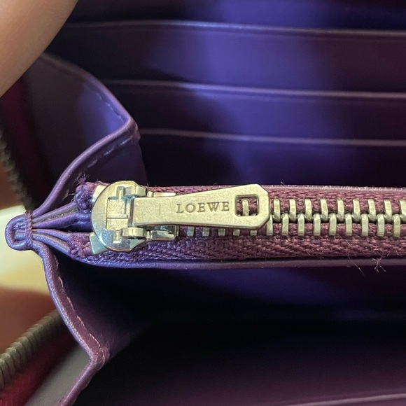 Loewe pink leather zip around wallet - Picture 14 of 15